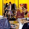 Магазины одежды и обуви в Мончегорске